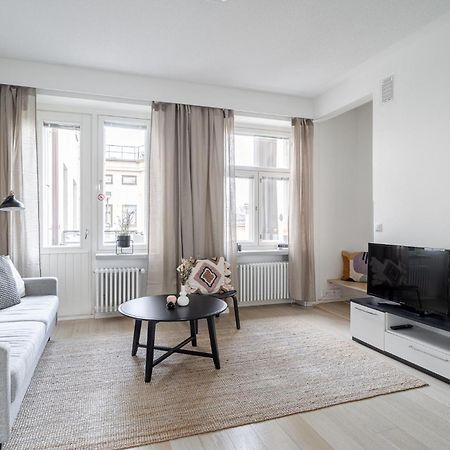 "Penthouse" - Renovated 1Br Apt With Sauna & 60M2 Private Terrace, Hosted By 2Ndhomes Tampere Kültér fotó